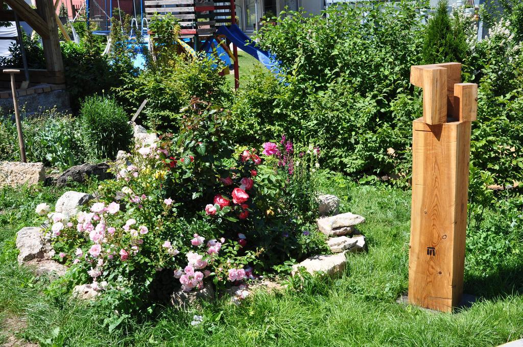شقة Cafe Landart Im Thueringer Finistere Plaue  المظهر الخارجي الصورة