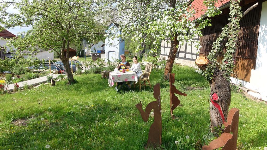 شقة Cafe Landart Im Thueringer Finistere Plaue  المظهر الخارجي الصورة