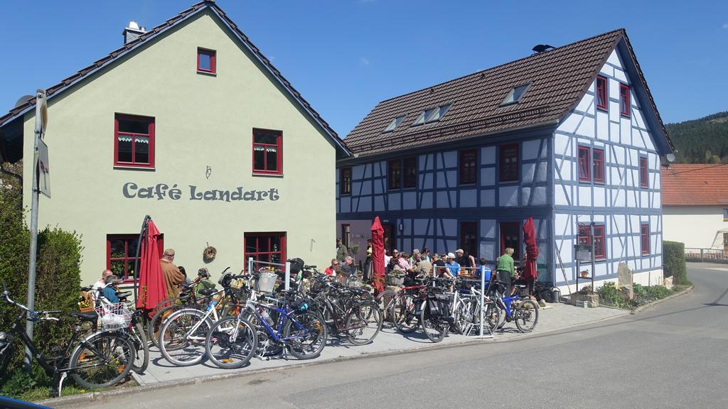 شقة Cafe Landart Im Thueringer Finistere Plaue  المظهر الخارجي الصورة