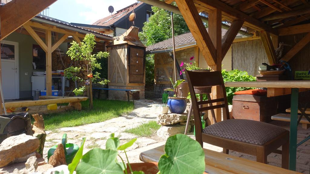 شقة Cafe Landart Im Thueringer Finistere Plaue  المظهر الخارجي الصورة